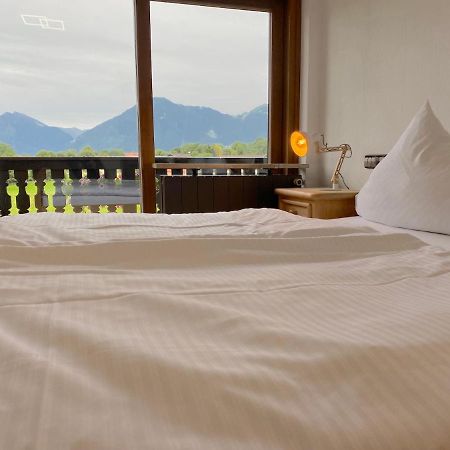 Grosszuegige Ferienwohnung Am Tegernsee Mit Suedbalkon Und Wallbergblick Bad Wiessee Exterior photo