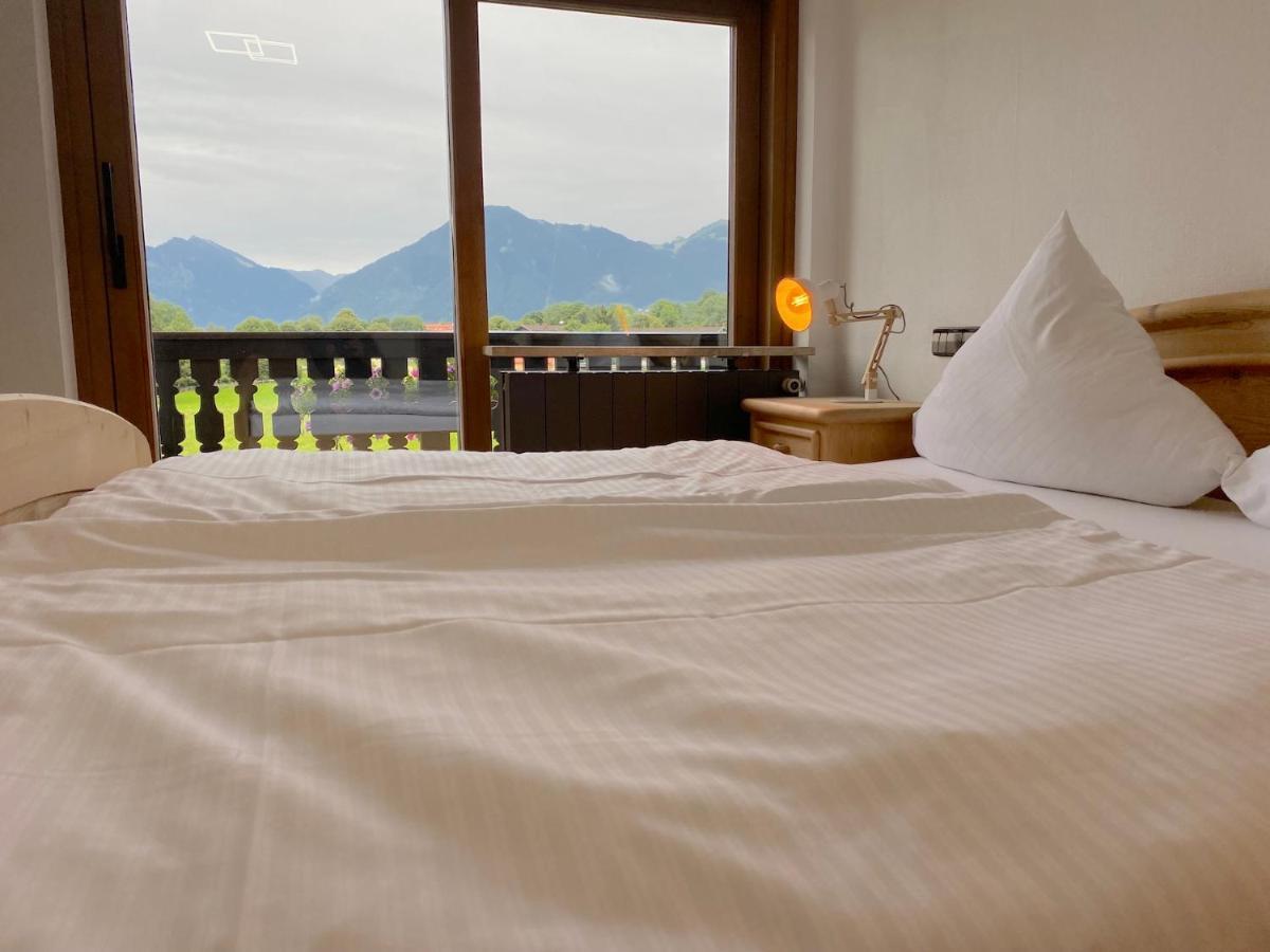 Grosszuegige Ferienwohnung Am Tegernsee Mit Suedbalkon Und Wallbergblick Bad Wiessee Exterior photo